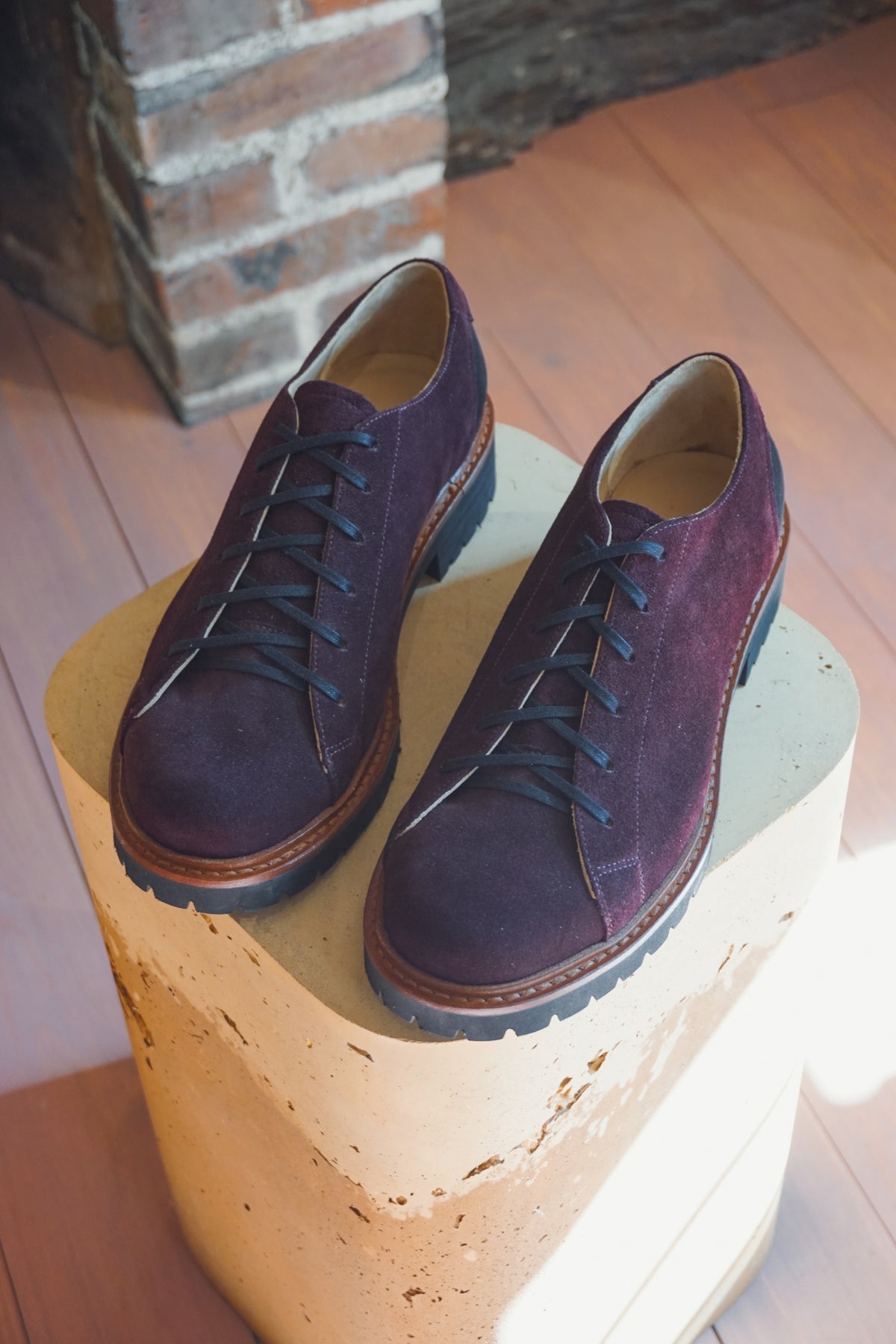 Finch Shoe - Burgundy
