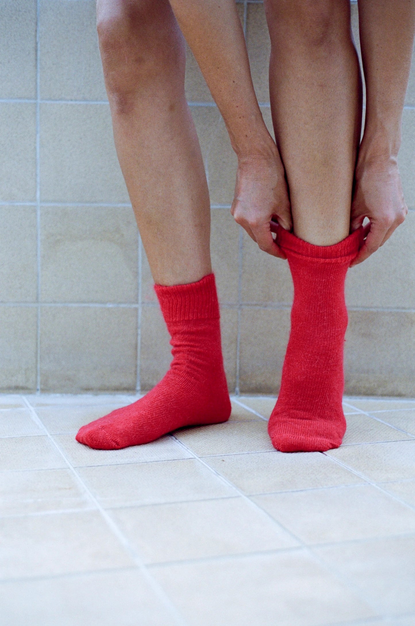 SOCKS - SCARLET