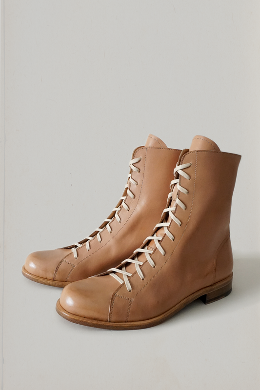 JACKDAW BOOT - CARAMEL. size 37 only