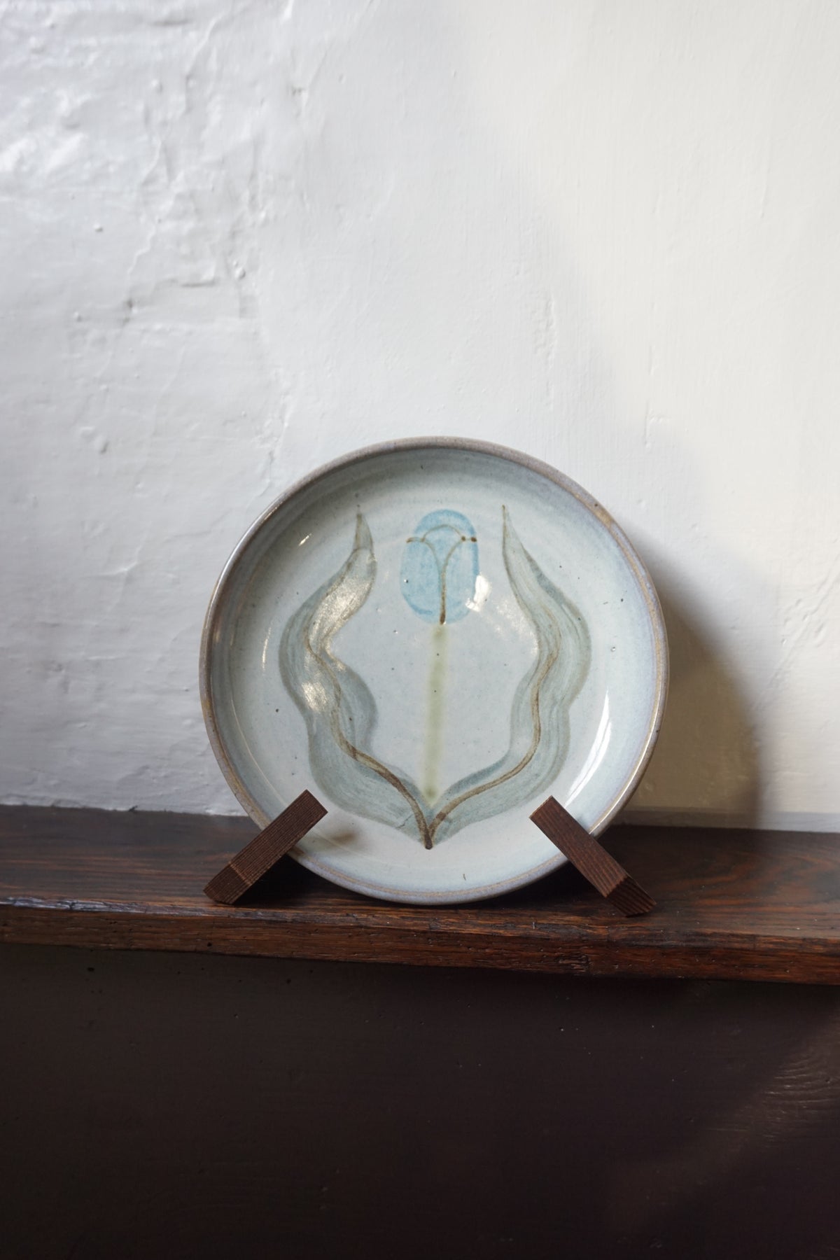 Tulip Plate by Saskia Pomeroy