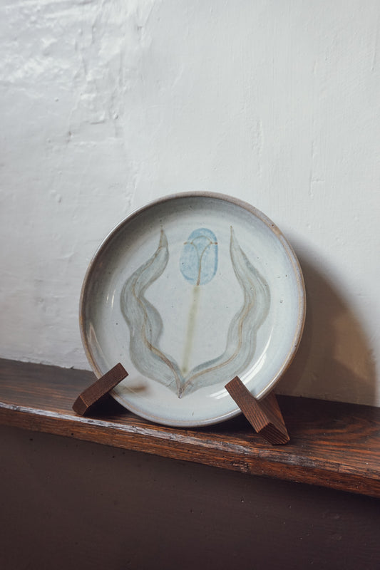 Tulip Plate by Saskia Pomeroy