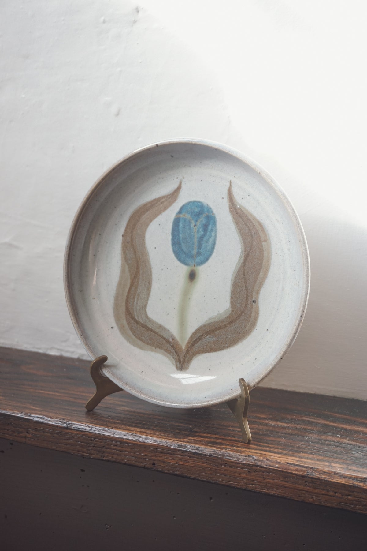 Tulip Plate by Saskia Pomeroy