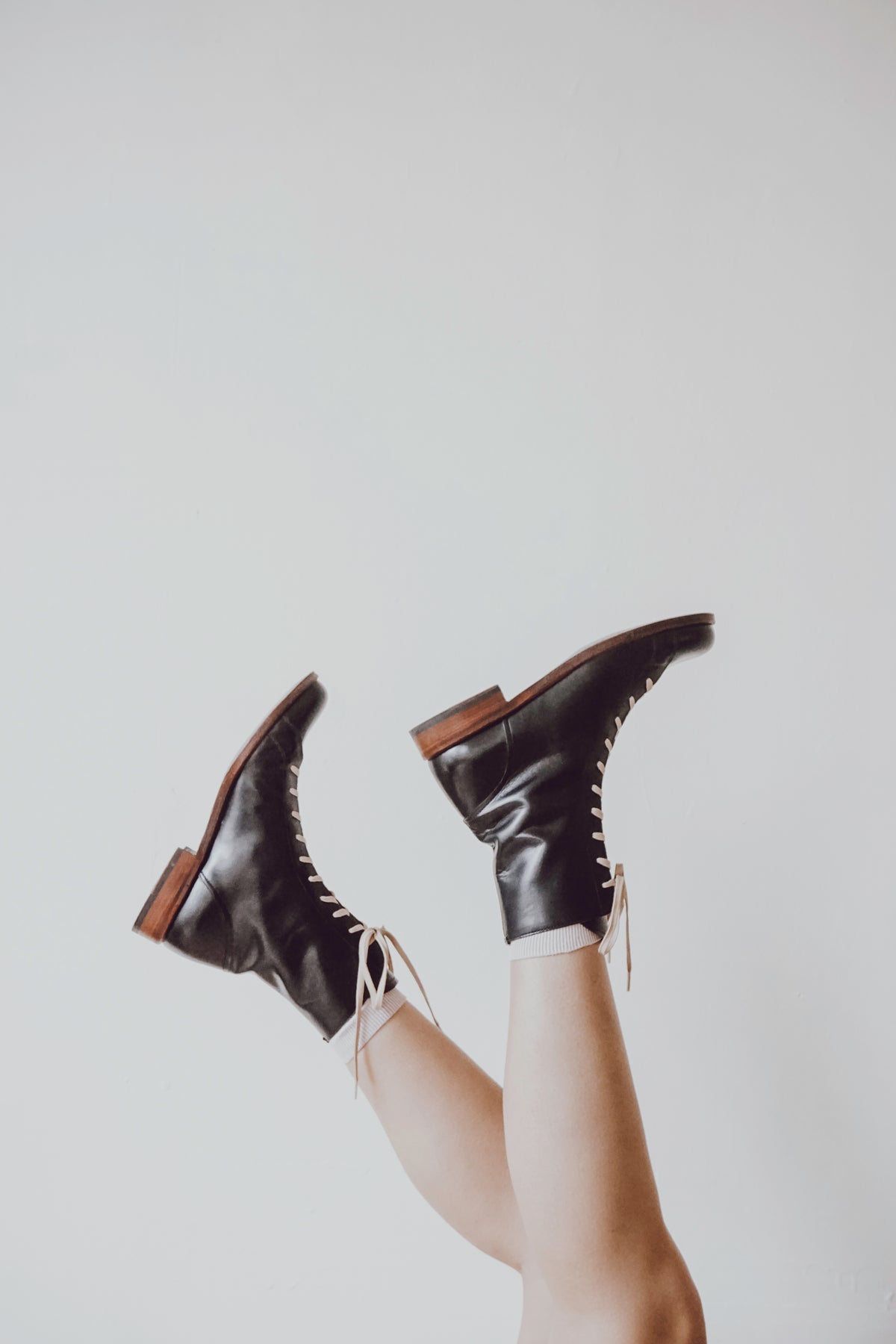SHOEMAKING WORKSHOP - MAKE A PAIR OF JACKDAW BOOTS. 7th & 8th November