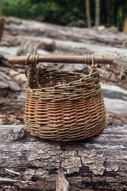 BASKET MAKING WORKSHOP - with Lisa Dear. 17th October